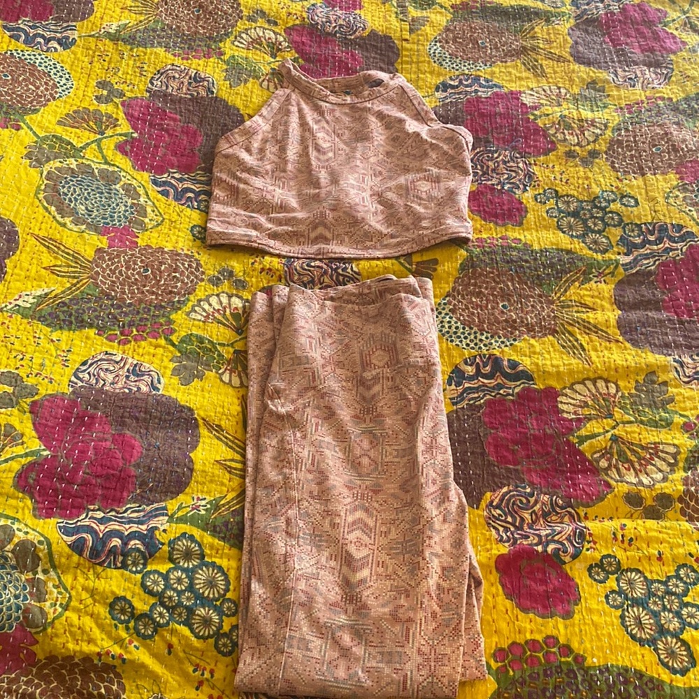 Prana Yoga Set New for 2023